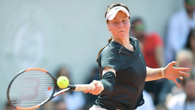 Самсонова проиграла Мугурусе и вылетела с Australian Open